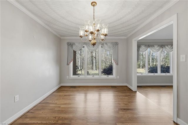 9234 Poplar Point LN, Smithfield, VA 23430