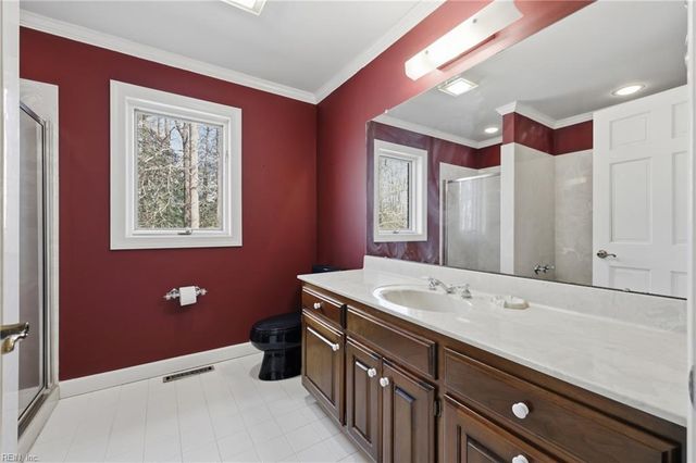 9234 Poplar Point LN, Smithfield, VA 23430