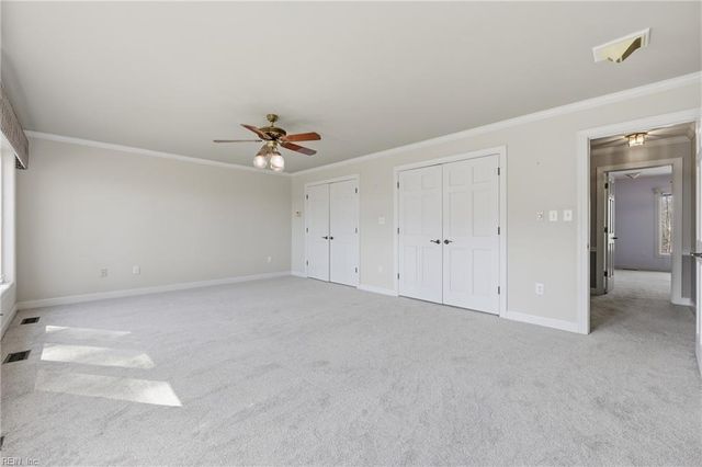 9234 Poplar Point LN, Smithfield, VA 23430