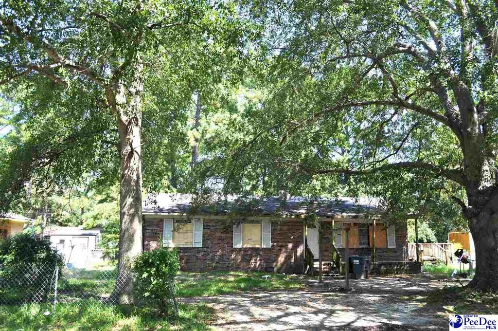 310 State Street, Marion, SC 29571