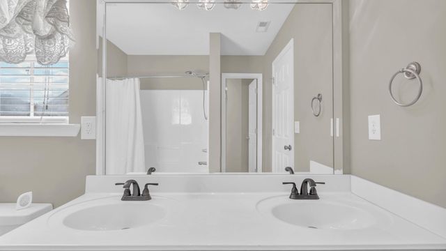 153 Willowind Lane, Ringgold, GA 30736