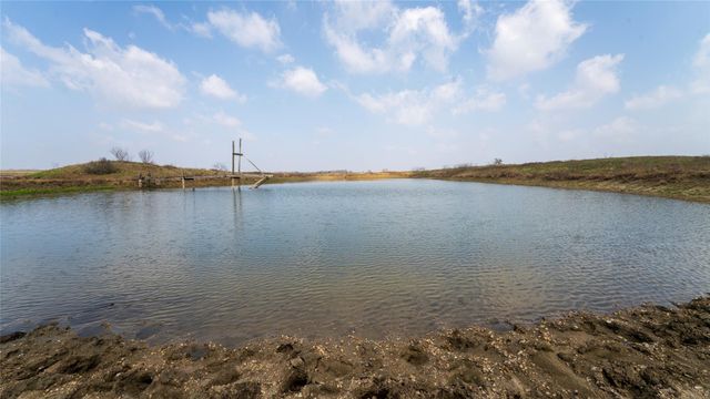 659 County Road 463, Thorndale, TX 76577