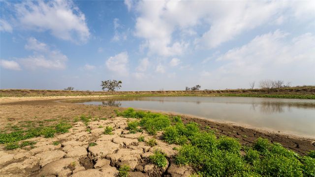 659 County Road 463, Thorndale, TX 76577