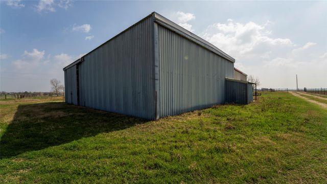 659 County Road 463, Thorndale, TX 76577