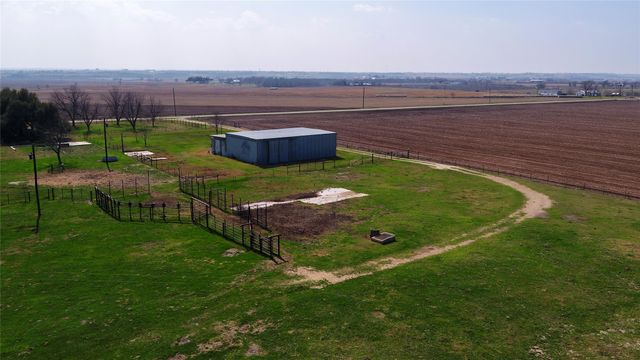 659 County Road 463, Thorndale, TX 76577