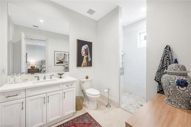 1844 Alamanda DR, Naples, FL 34102