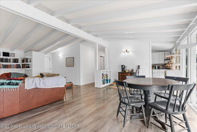 1028 N Hagadorn Road, East Lansing, MI 48823