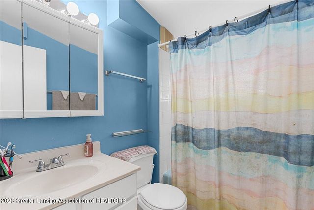 1028 N Hagadorn Road, East Lansing, MI 48823