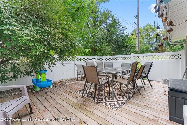 1028 N Hagadorn Road, East Lansing, MI 48823