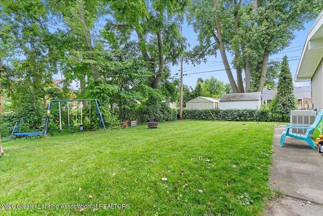 1028 N Hagadorn Road, East Lansing, MI 48823