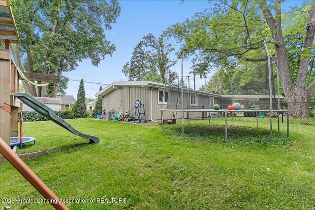 1028 N Hagadorn Road, East Lansing, MI 48823
