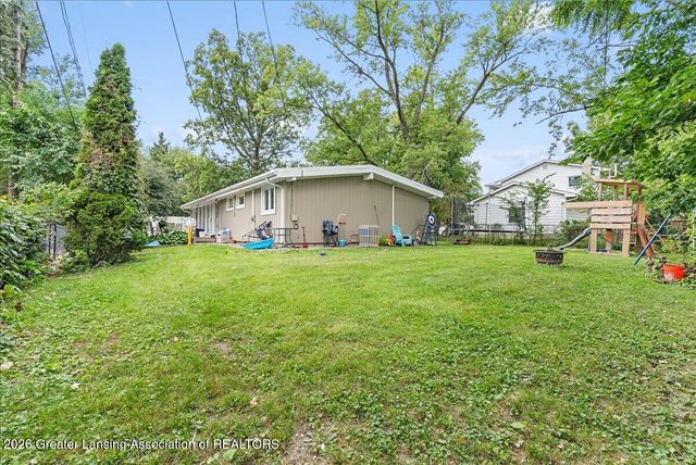 1028 N Hagadorn Road, East Lansing, MI 48823