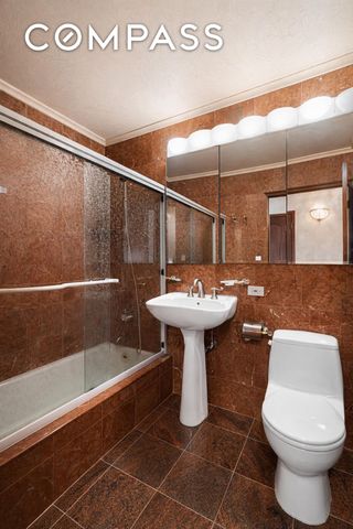 11201 Queens Blvd Apt 17H, New York City, NY 11375