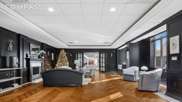 11201 Queens Blvd Apt 17H, New York City, NY 11375