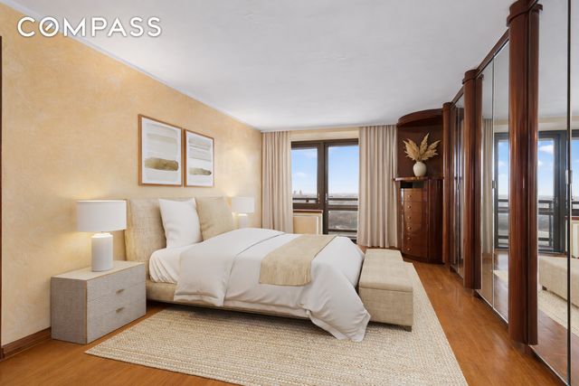 11201 Queens Blvd Apt 17H, New York City, NY 11375