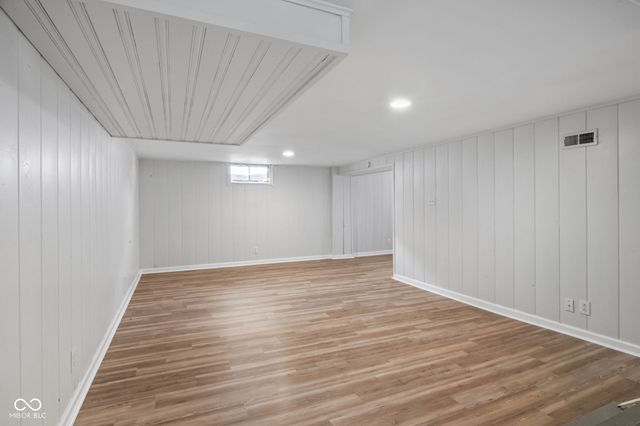 229 N 16th Avenue, Beech Grove, IN 46107