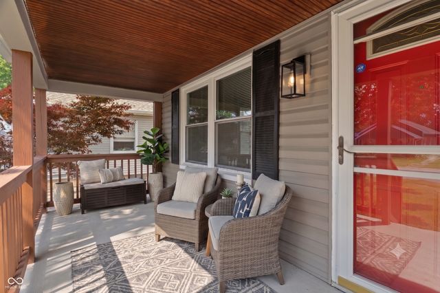229 N 16th Avenue, Beech Grove, IN 46107