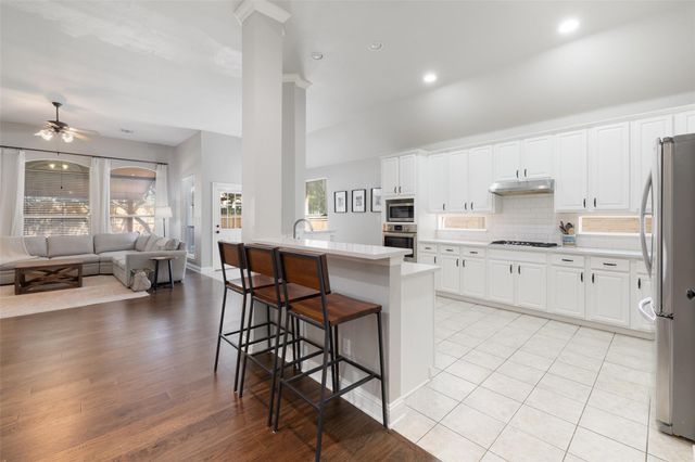 10408 Hansa DR, Austin, TX 78739