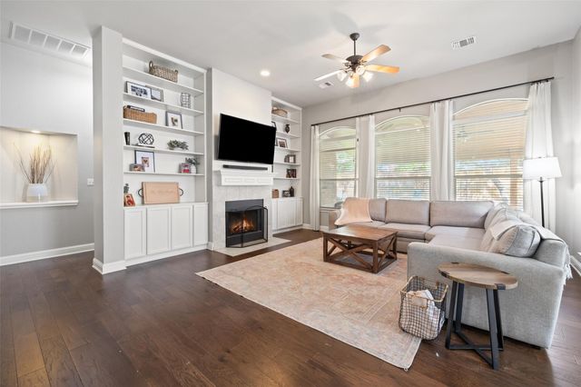 10408 Hansa DR, Austin, TX 78739