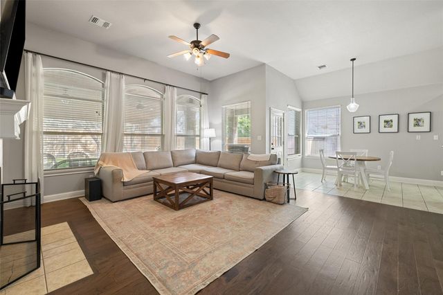 10408 Hansa DR, Austin, TX 78739