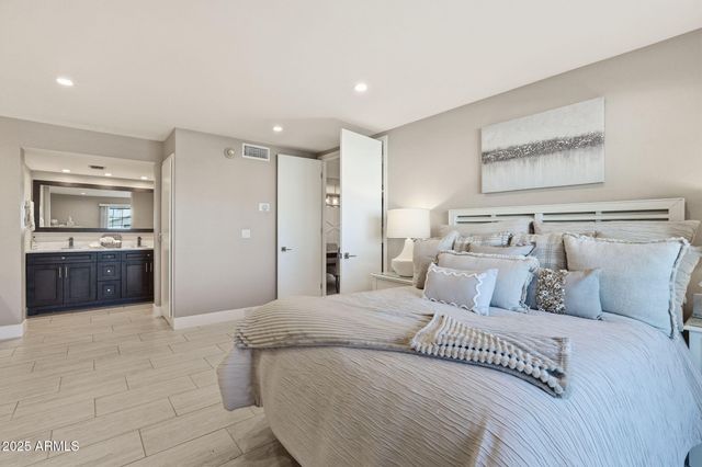 7557 N DREAMY DRAW Drive 264, Phoenix, AZ 85020