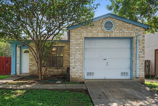 2602 Buffalo Pass Dr, San Antonio, TX 78245