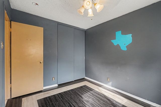 2602 Buffalo Pass Dr, San Antonio, TX 78245