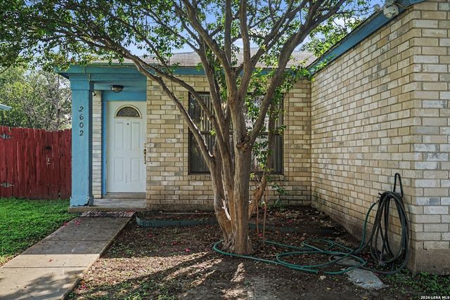 2602 Buffalo Pass Dr, San Antonio, TX 78245