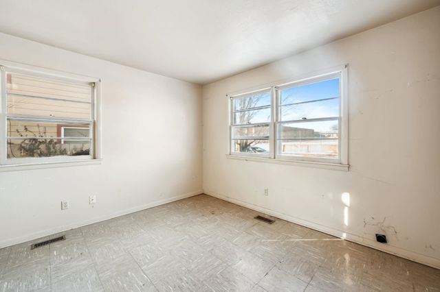 2819 Ellen, Wichita, KS 67219