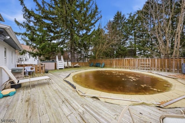 111 Kanouse St, Boonton Town, NJ 07005