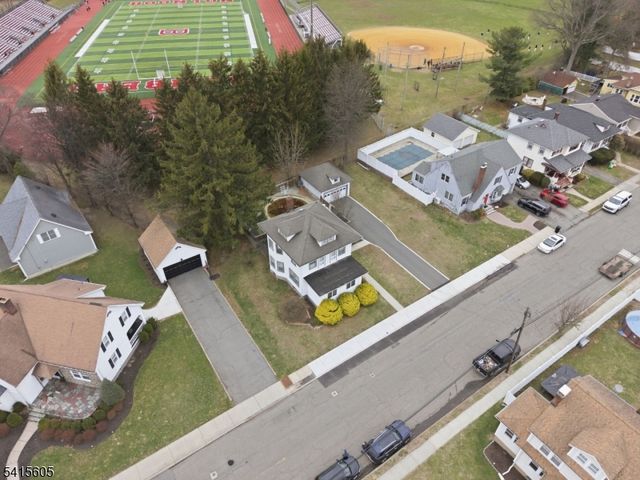 111 Kanouse St, Boonton Town, NJ 07005