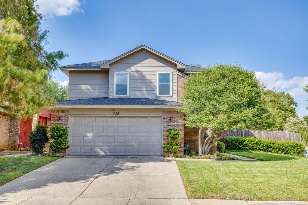 1307 Oriental Avenue, Arlington, TX 76011 — photo 2
