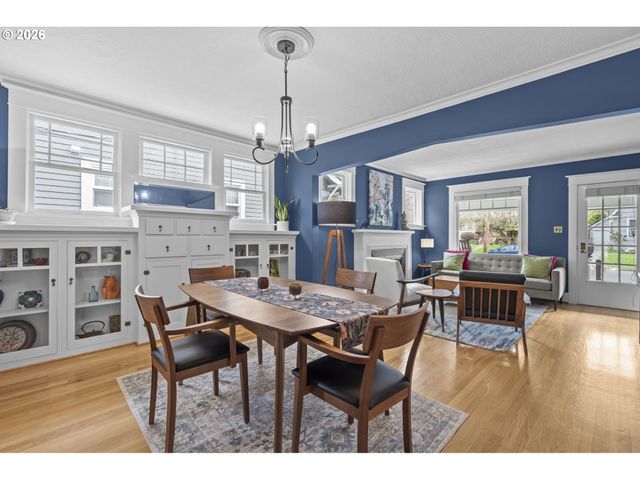 3217 Ne 32ND Ave, Portland, OR 97212