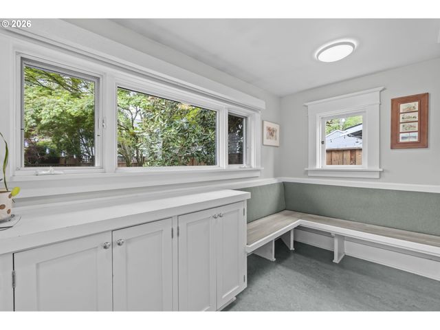 3217 Ne 32ND Ave, Portland, OR 97212