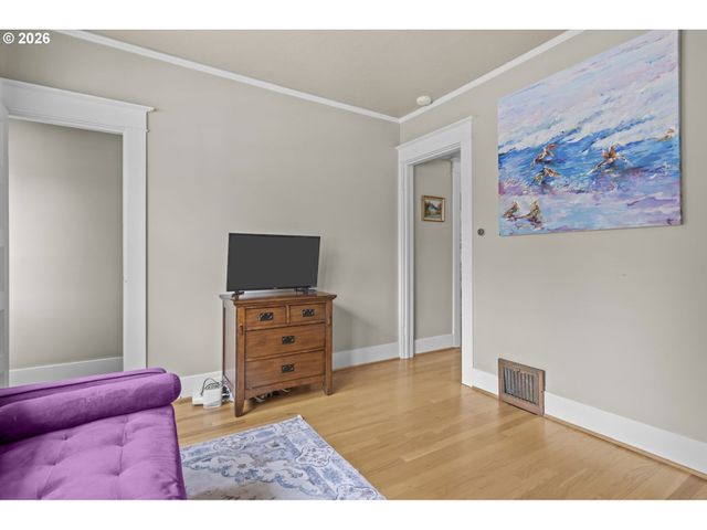 3217 Ne 32ND Ave, Portland, OR 97212