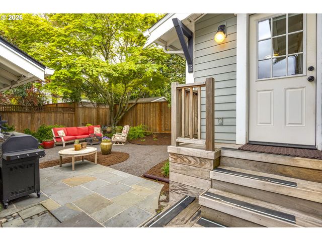 3217 Ne 32ND Ave, Portland, OR 97212