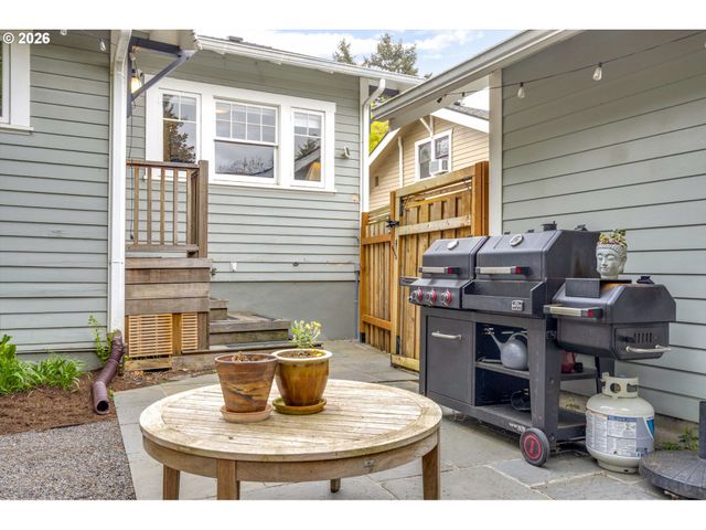 3217 Ne 32ND Ave, Portland, OR 97212