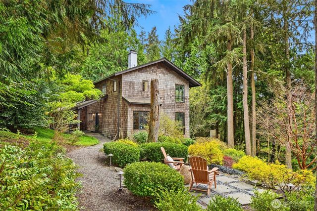 8151 NE Hidden Cove Road, Bainbridge Island, WA 98110