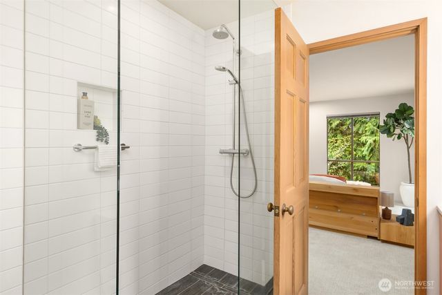 8151 NE Hidden Cove Road, Bainbridge Island, WA 98110