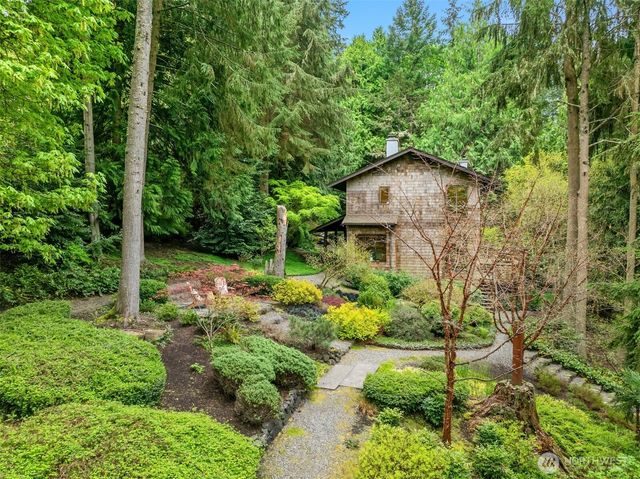 8151 NE Hidden Cove Road, Bainbridge Island, WA 98110