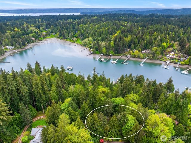 8151 NE Hidden Cove Road, Bainbridge Island, WA 98110