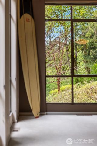 8151 NE Hidden Cove Road, Bainbridge Island, WA 98110