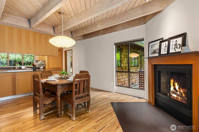 8151 NE Hidden Cove Road, Bainbridge Island, WA 98110
