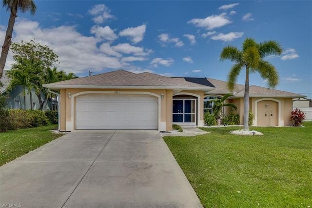 605 SE 22nd ST, Cape Coral, FL 33990