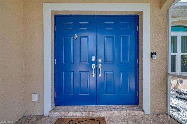 605 SE 22nd ST, Cape Coral, FL 33990