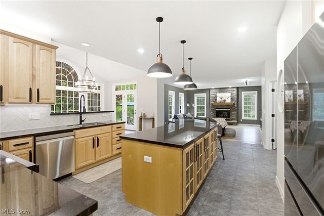 315 Ruby Lane, Streetsboro, OH 44241