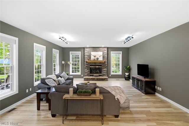 315 Ruby Lane, Streetsboro, OH 44241