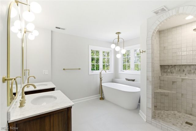 315 Ruby Lane, Streetsboro, OH 44241