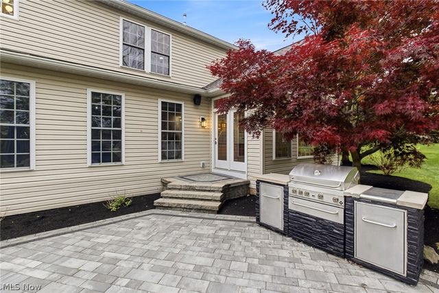 315 Ruby Lane, Streetsboro, OH 44241