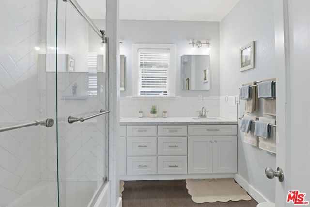 1459 W 47th Street, Los Angeles, CA 90062